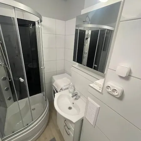 Mieszkanie W Idealnej Lokalizacji דירה