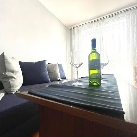 Mieszkanie W Idealnej Lokalizacji דירה