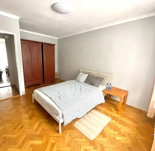 Mieszkanie W Idealnej Lokalizacji